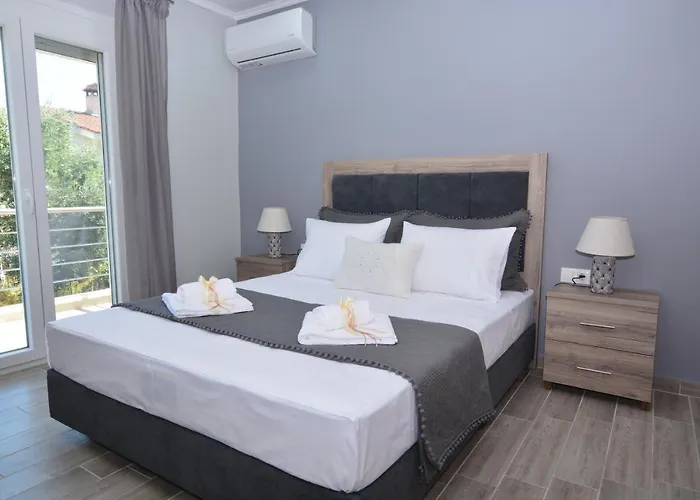 Blue North Luxury * Liménasz